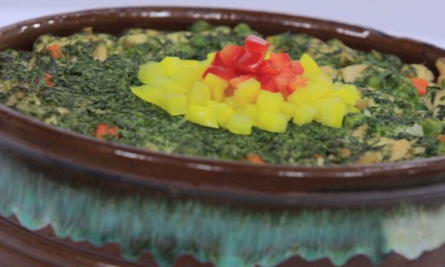 طريقة عمل طاجن الأرز بالدجاج والخضار: