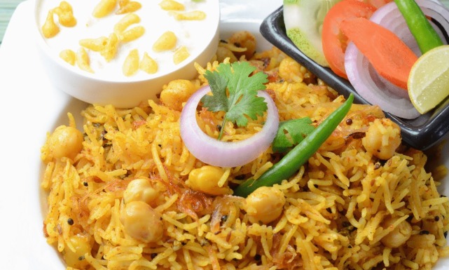 طريقة عمل الأرز البسمتي بالحمص