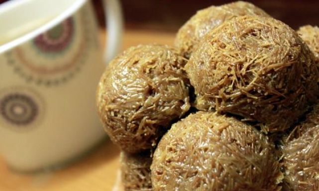 طريقة عمل كرات الشعيرية بالجبن: