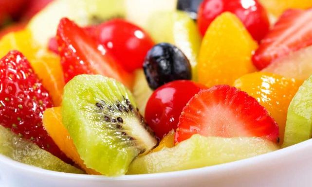 طريقة عمل سلطة الفواكه بنكهة الزنجبيل