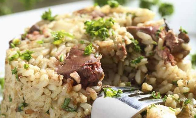 طريقة عمل الأرز بكبد الدجاج