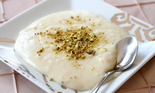 طريقة عمل بودنج الأرز بالفستق : اكلة لبنانية: