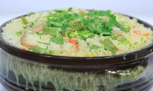 طريقة عمل طاجن الأرز بالكوسة:
