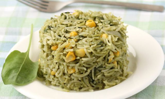 طريقة عمل أرز بالزيت والسبانخ
