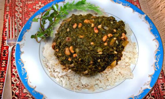 طريقة عمل الأرز مع السبانخ : اكلة لبنانية: