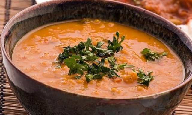شوربة العدس والبطاطا