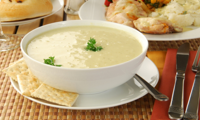  طريقة عمل شوربة البطاطس 
