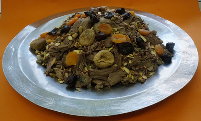 لحم الغنم مع الأرز الشرقي 