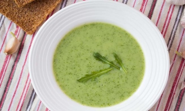 شوربة الأفوكادو البارد 