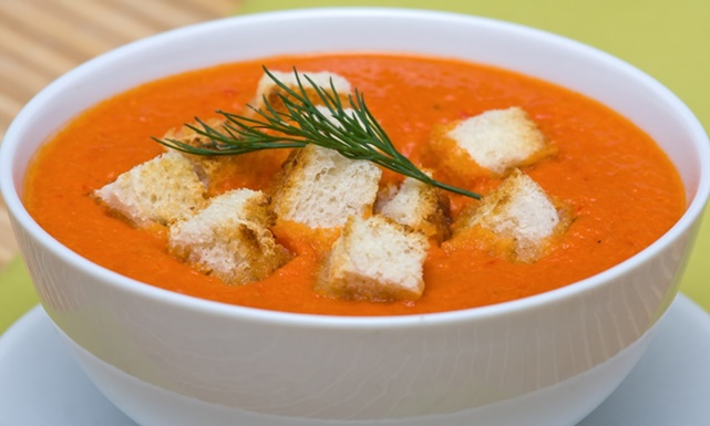 شوربة الفليفلة الحلوة 